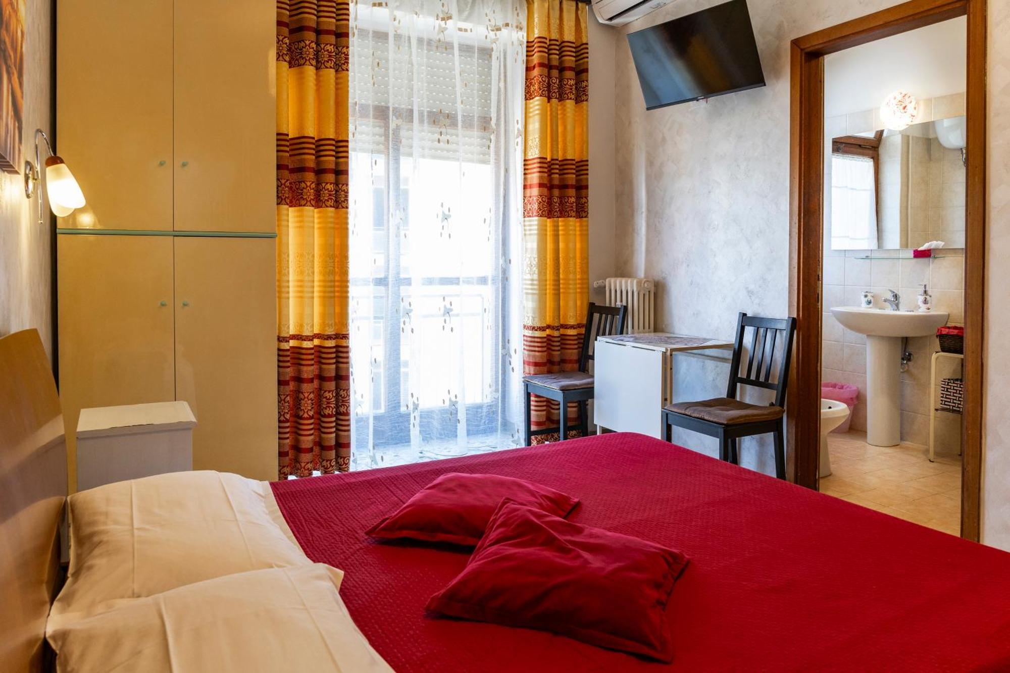 Bed And Breakfast La Stazione Del Vaticano — Photos 2